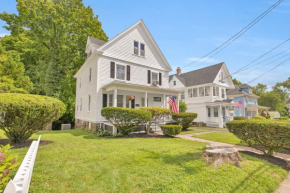 Charming New England Home in West Hartford Center